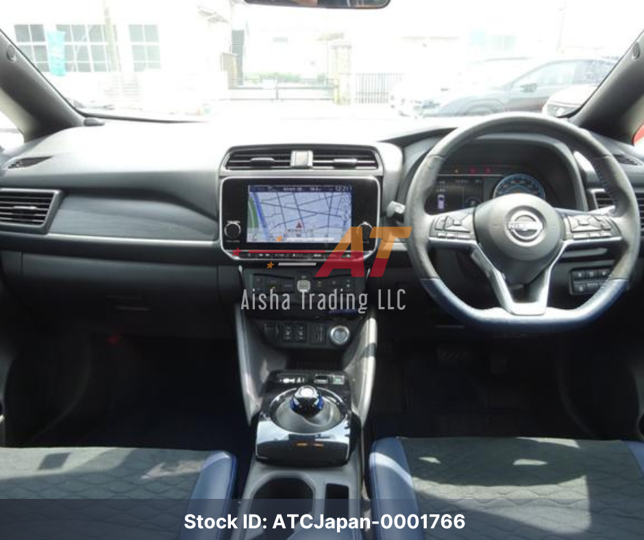 2022 NISSAN LEAF